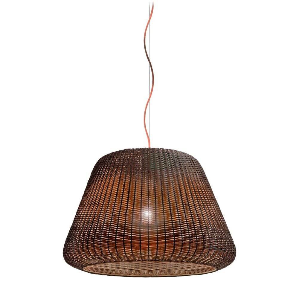 Panzeri Ralph Rattan Außen Pendelleuchte XXL mit handgeflochtenem Lampenschirm und orangefarbenem Kabel.
