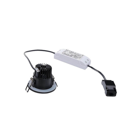 Patta-F plafonnier encastré carré aluminium brossé 9 W 38° 3000 K avec LED et transformateur