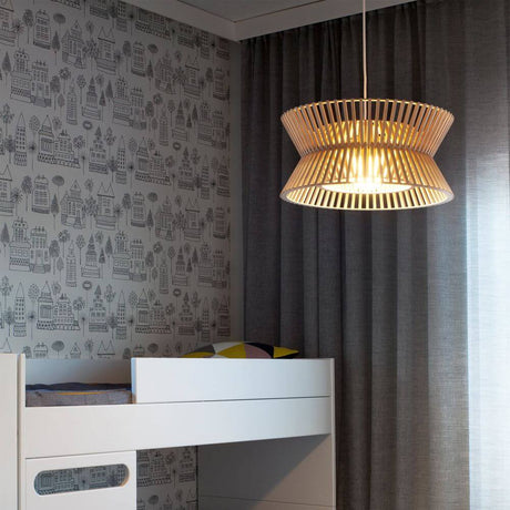 Kontro 6000 pendant light made of wood Ø 45 cm in the children's room with wooden slats and cozy light.