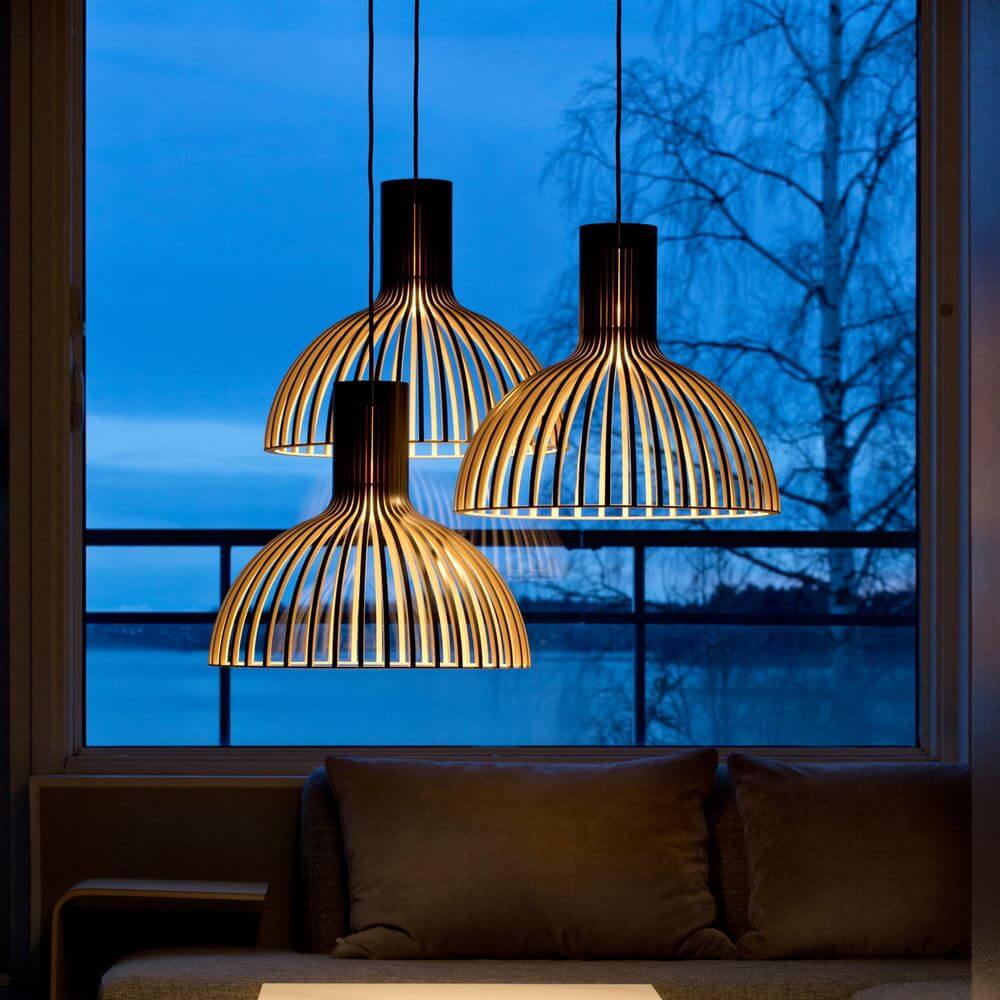 Pendelleuchte Victo 4250 aus Holz Ø 56cm in modernem Design, ideal für gesellige Atmosphären.
