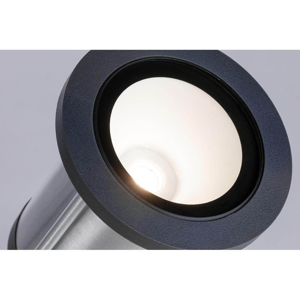 Plug & Shine LED Gartenstrahler Classic Basis-Set Anthrazit IP65 mit modernem Lampendesign und warmem Licht.