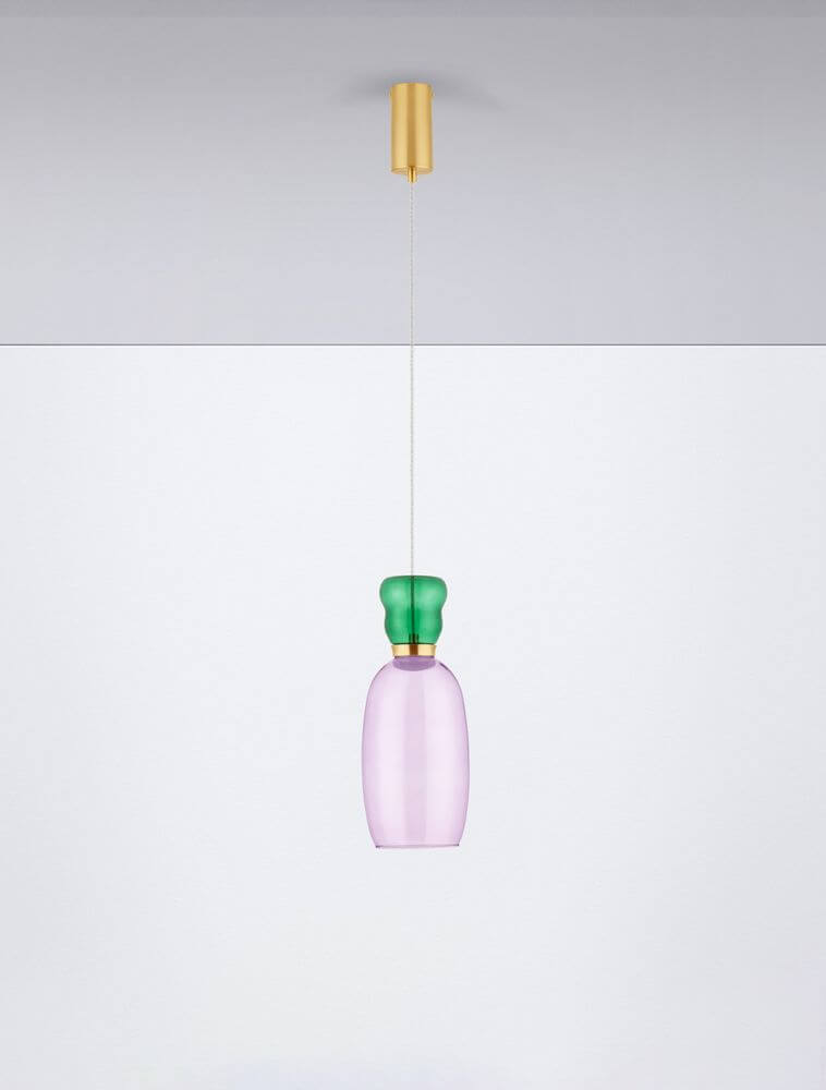 Pluma LED Pendelleuchte Ø 15cm 3000K Mehrfarbig mit elegantem Glasleuchtenschirm in Gold, Blau und Rauch.