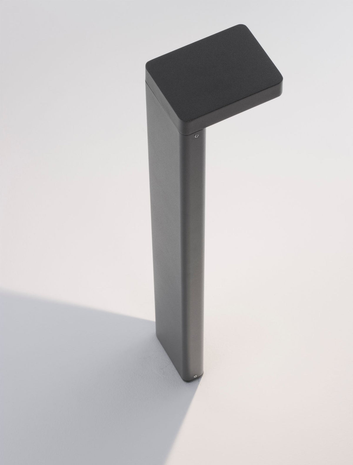 Poet LED Außenwegeleuchte L-Form 3000K Anthrazit IP65 (9)