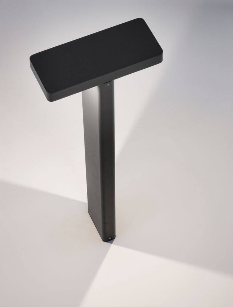 Poet LED Außenwegeleuchte T-Form 3000K Anthrazit IP65 im modernen Design aus Aluminium.