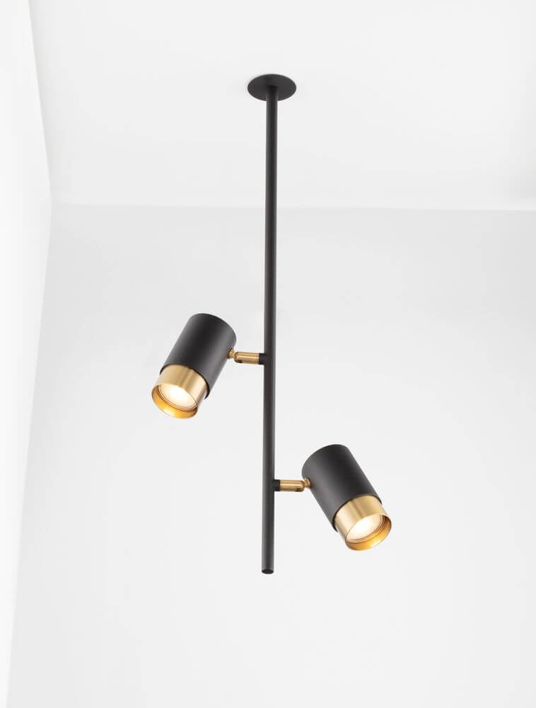 Pongo Pendelleuchte Deckeneinbau 2-flammig Ø 5,9cm Schwarz, Gold mit mattem Schwarz und goldenen Akzenten.