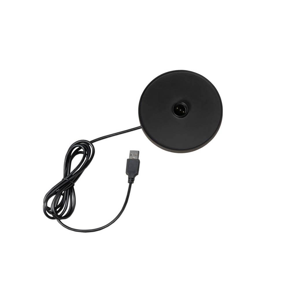 Positano Outdoor LED Akku Tischleuchte mit USB-Ladekabel und dimmbarem Metalldesign.