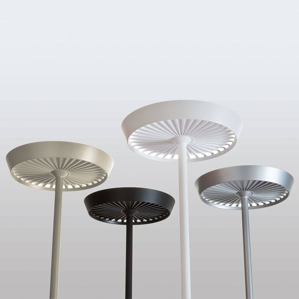 Rotaliana Prince LED-Stehleuchte in Weiß, Silber, Schwarz und Grau, dimmbar, modernes Design, 4850lm