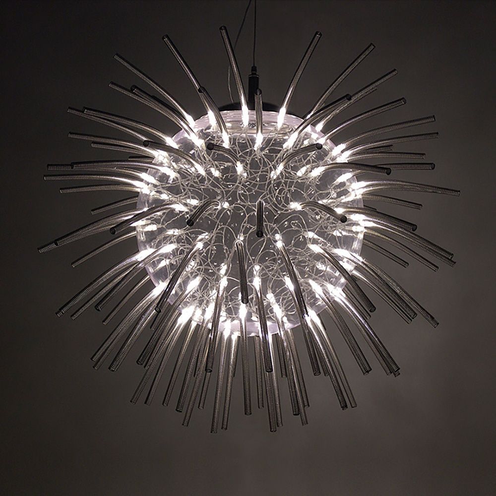 Critters Design Pendelleuchte 45 mit leuchtenden Stahl-Diffusoren und elegantem Design.