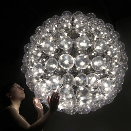 Superstar Design-Kronleuchter 100cm mit transparenten Hüllen und LEDs im Bubbles-System.
