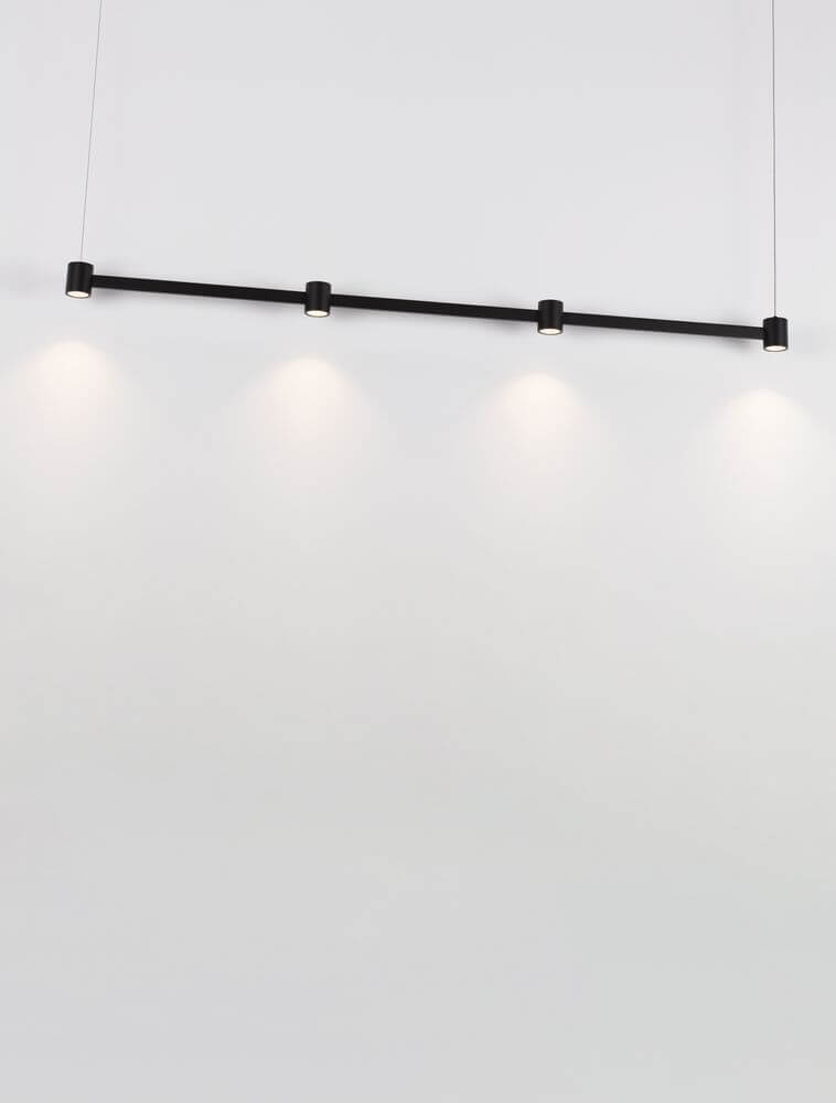 Puize LED Pendelleuchte 4-flammig 3000K Schwarz mit modernem Design und warmweißem Licht.