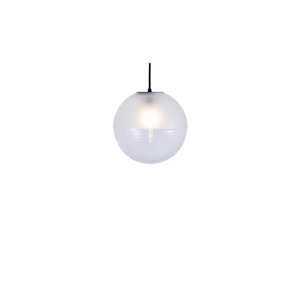 Pulpo LED Hängelampe Stellar Mini, elegante Pendelleuchte mit sanftem Licht und inspirierendem Galaxie-Design.