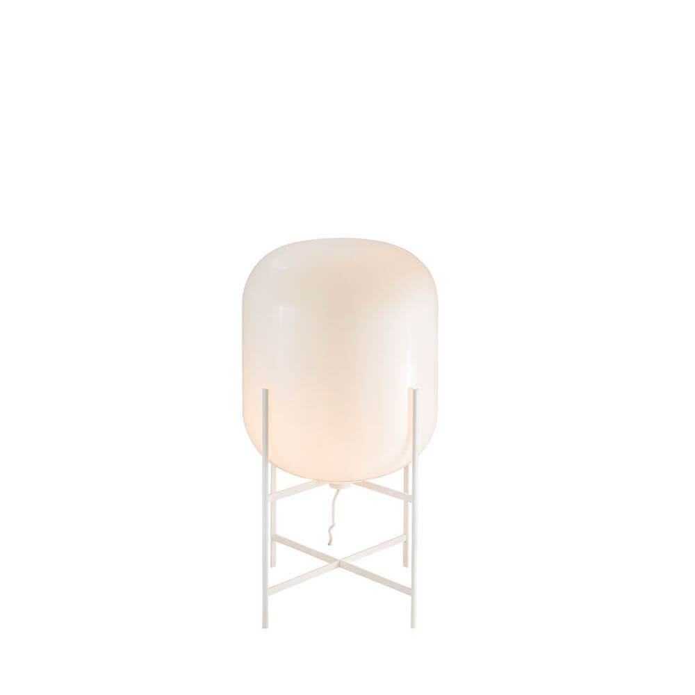 Pulpo LED Tischlampe Oda Medium Ø 45cm H 85cm mit gläserner, bauchiger Form und schlanker Basis in modernem Design.