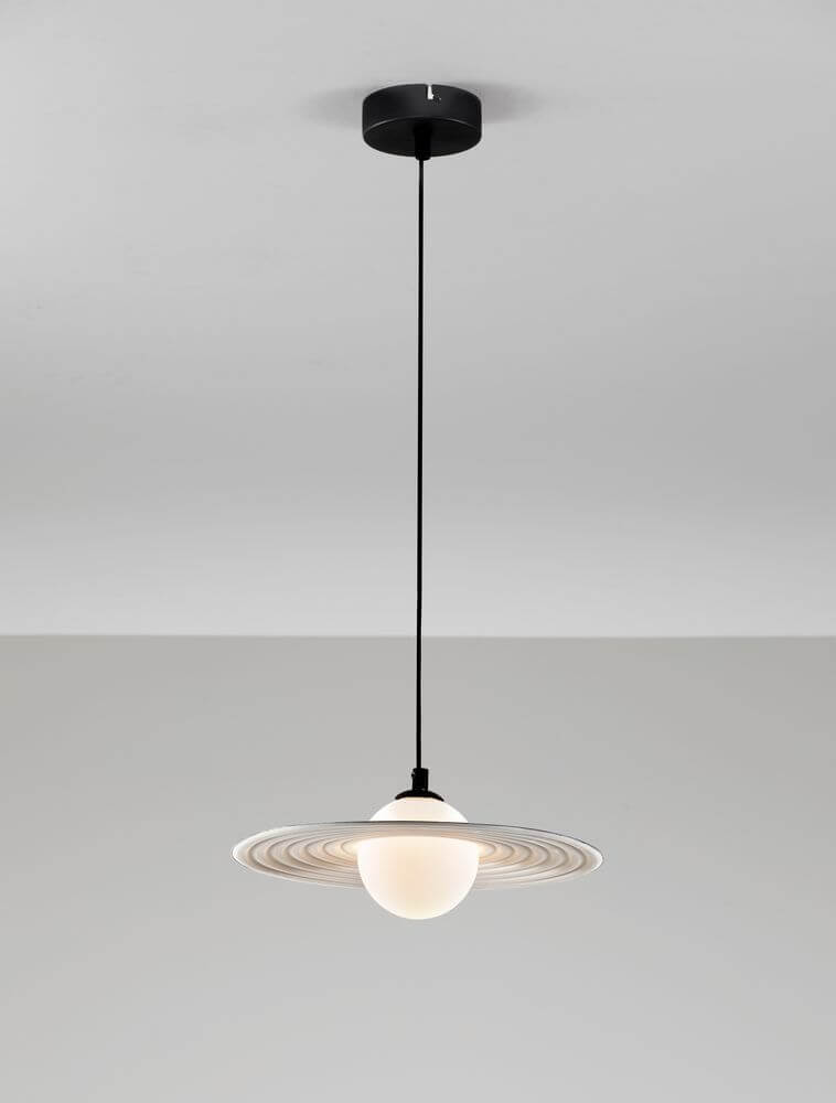Reflet Pendelleuchte Schwarz, Weiß - moderne Lichtgestaltung mit elegantem Design.