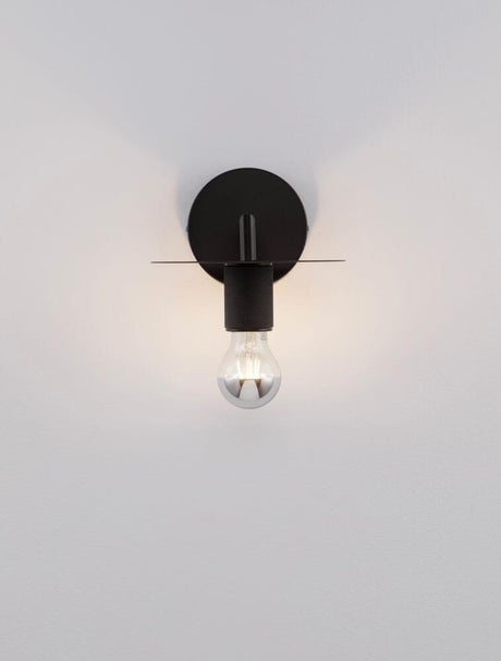 Royal væglampe Ø 12cm med hylde E27 i minimalistisk design og elegant lys.