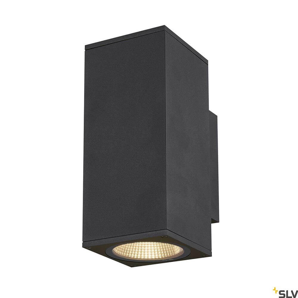Enola LED Wandaufbauleuchte CCT Up&Down Outdoor in modernem Design und schwarzer Aluminium Oberfläche für den Außenbereich.