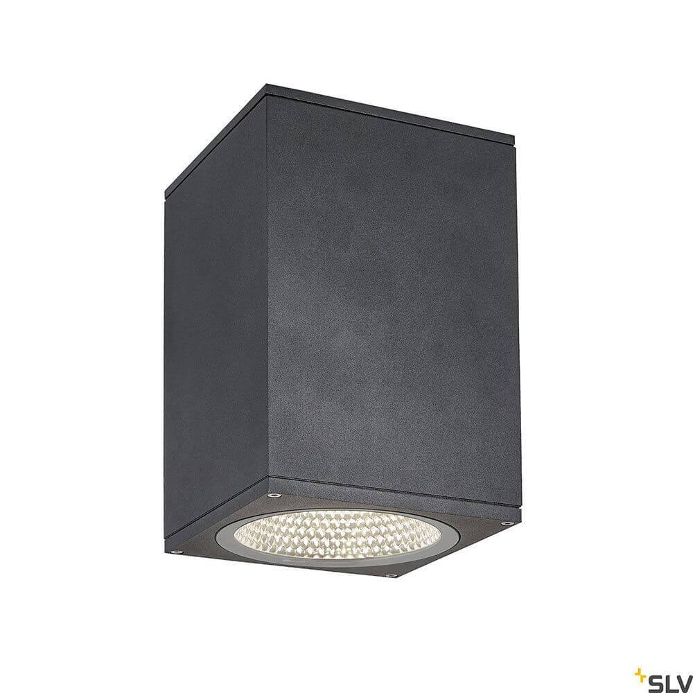 Enola Square Outdoor LED Deckenaufbauleuchte Anthrazit CCT mit rechteckiger Aluminium Konstruktion und leistungsstarkem LED.