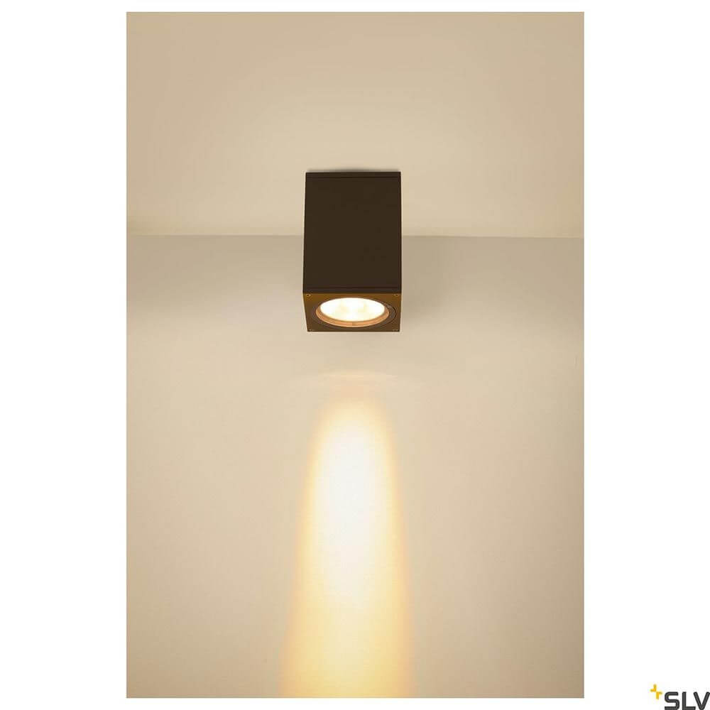 Enola Square Outdoor LED Deckenaufbauleuchte Anthrazit CCT an der Decke montiert mit warmem Lichtschein