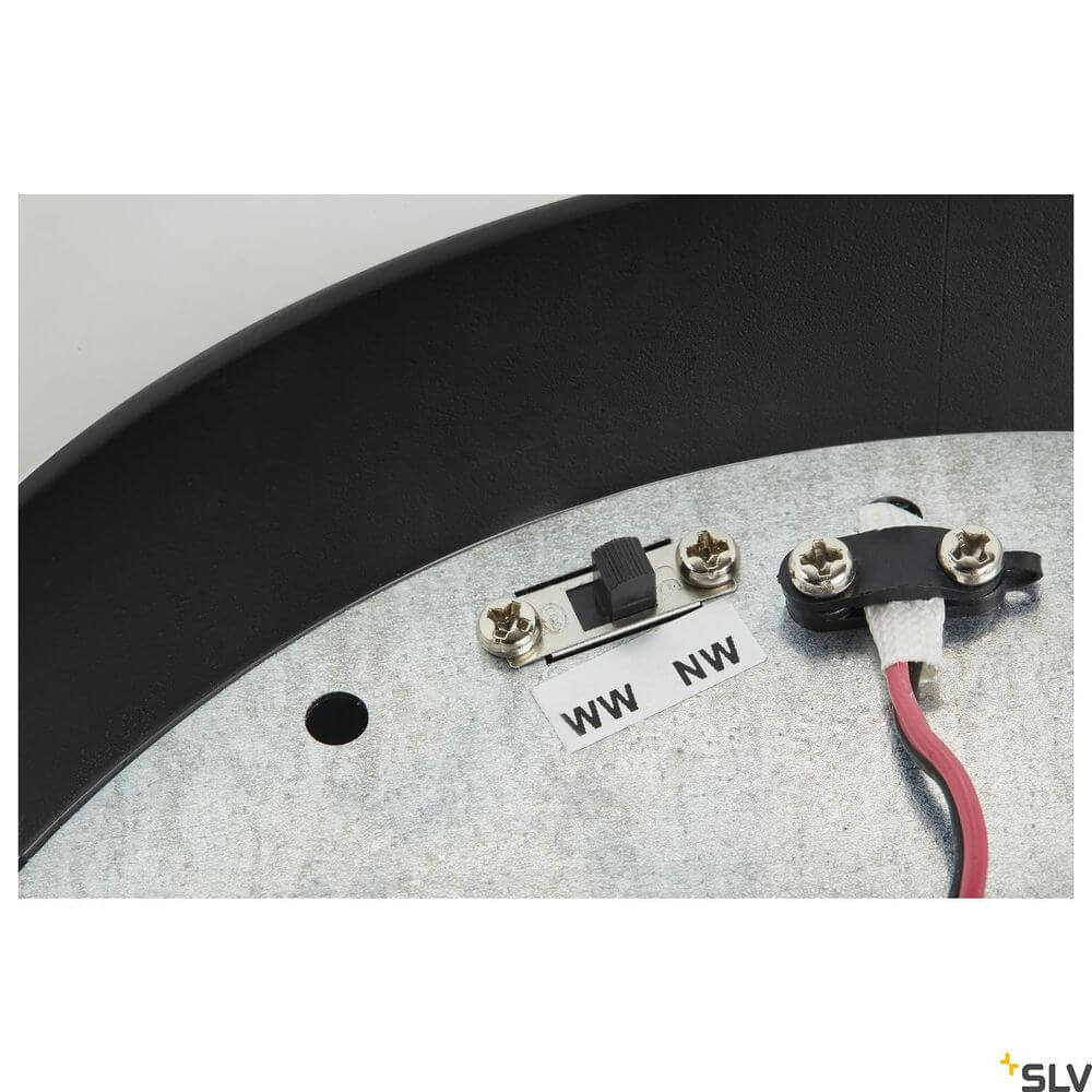 Detaillierte Ansicht der Anschlussmodule der Fera 25 CL LED Deckenleuchte in Schwarz.