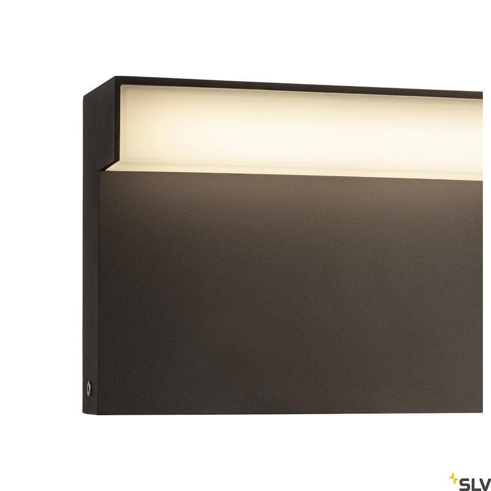 L-Line LED Wegleuchte Outdoor IP65 CCT in modernem, schlankem Design für Außenbereiche.