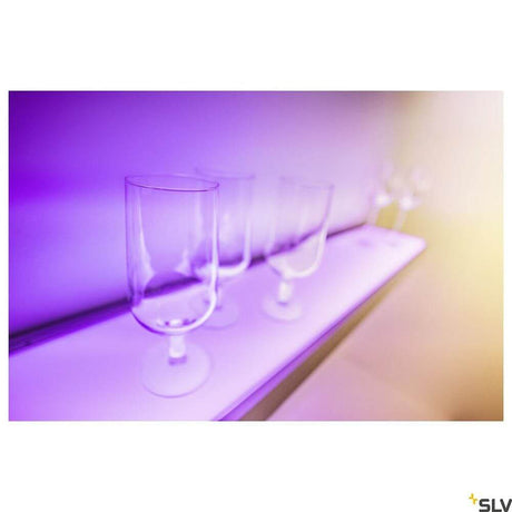 New Flat LED Wandaufbauleuchte 90cm RGBW für stimmungsvolles, farbiges Licht in Hotels, Restaurants, Cafés und Shops