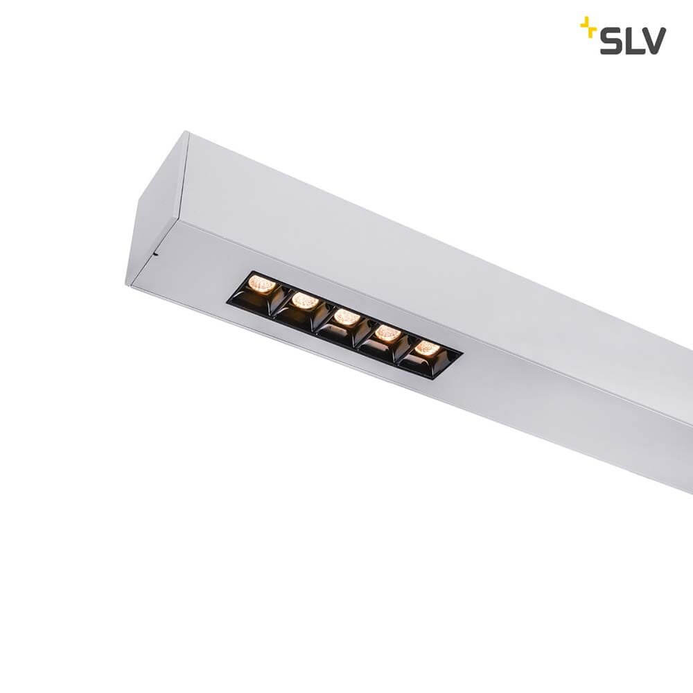 Q-Line LED Deckenaufbauleuchte 2m Silber 3000K mit sechs integrierten LED-Leuchten in einem modernen Design.