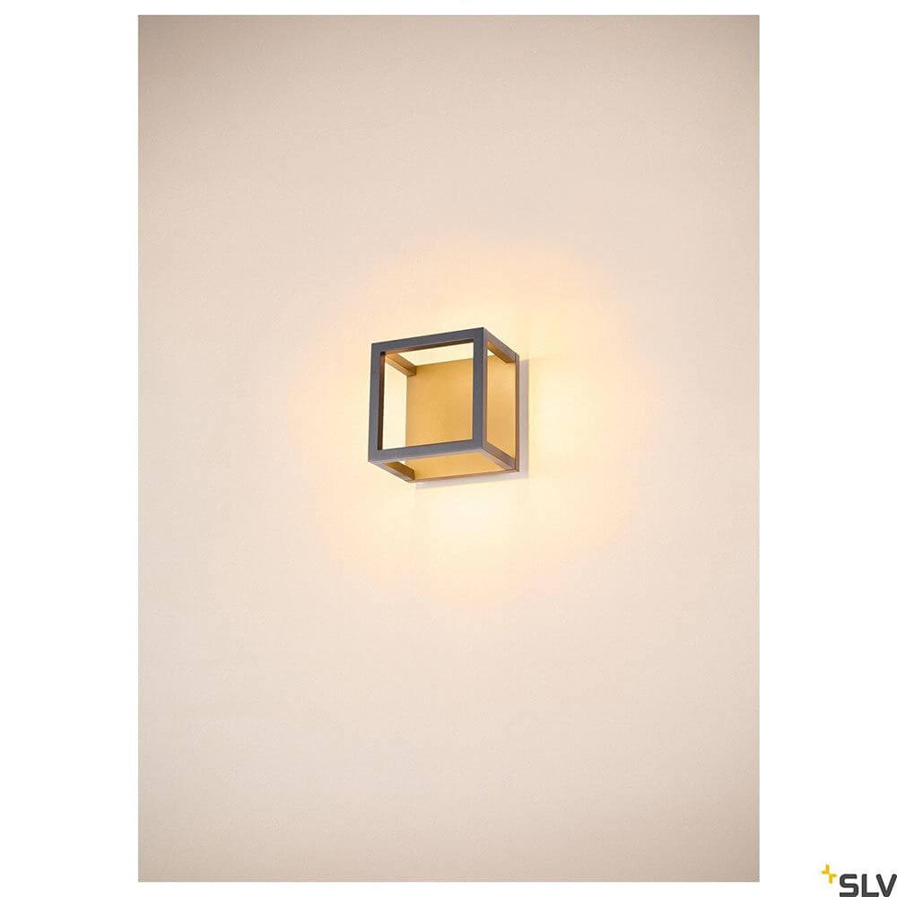 Quadrulo XS LED Deckenleuchte Anthrazit, quadratisches Design, ideal für Außenbereiche, inklusive Bewegungsmelder.