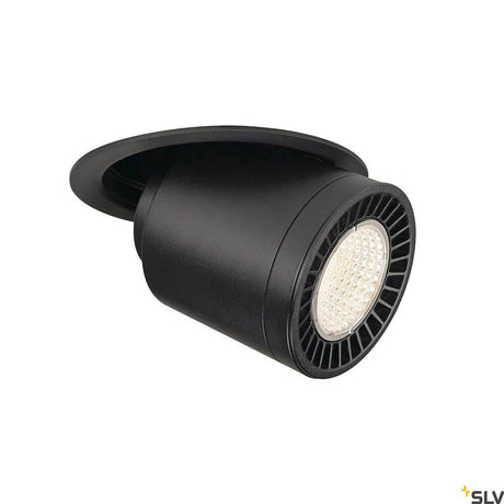 Supros LED-takinnfellingsspot i moderne design med bred lysfordeling og høy energieffektivitet.
