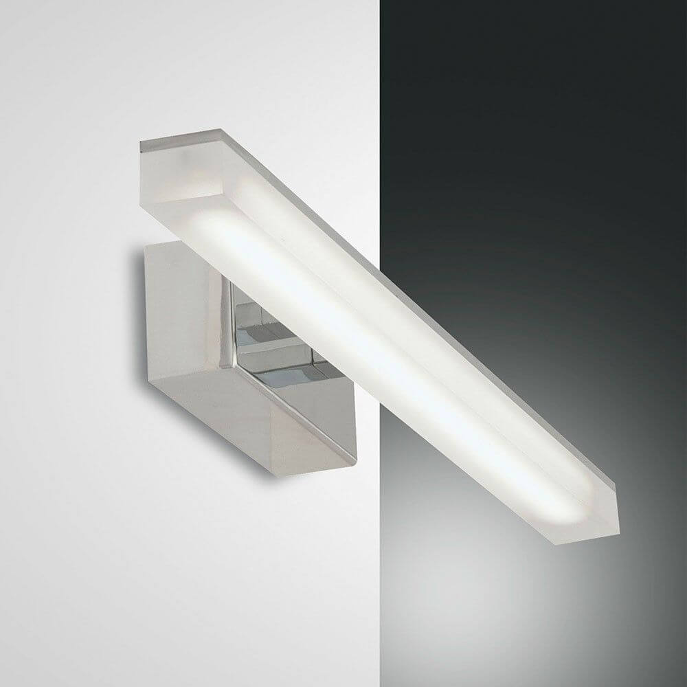 Saura LED Wandleuchte IP44 900lm Verchromt, elegante LED Spiegel- und Bilderleuchte mit IP44 Schutzklasse.