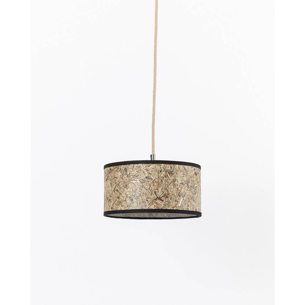 Schlichte Hängeleuchte aus Heu Rund, naturfarbene Lampe mit schwarzem Rand und Eichenholz Baldachin.