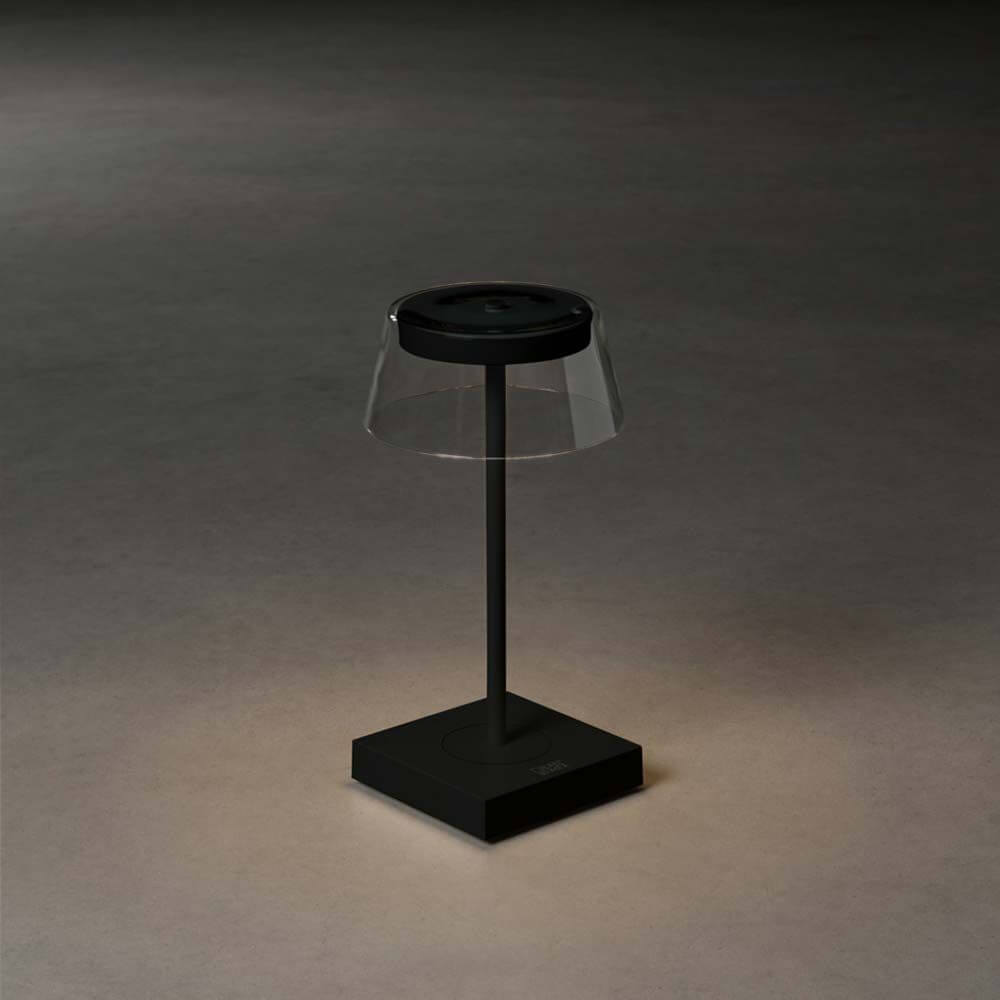 Scilla LED Akku Tischleuchte IP54 mit USB-Ladeanschluss und dimmbarem Licht