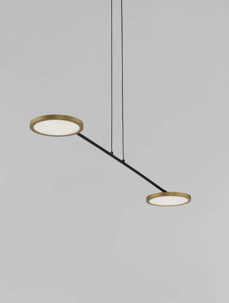 Scope LED Pendelleuchte 2-flammig 3000K in elegantem Schwarz mit linearer Form und opalem Licht.