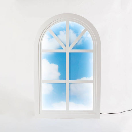 Applique Seletti Grenier Window LED dimmable – luminaire de fenêtre blanc avec ciel bleu et nuages, design d’art mural dimmable par Marcantonio
