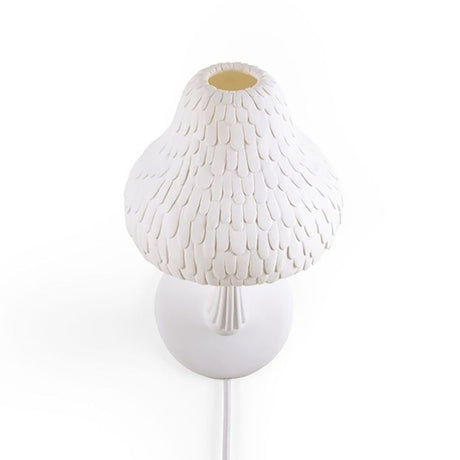 Applique murale Seletti Mushroom au design sculptural et au caractère imaginatif.