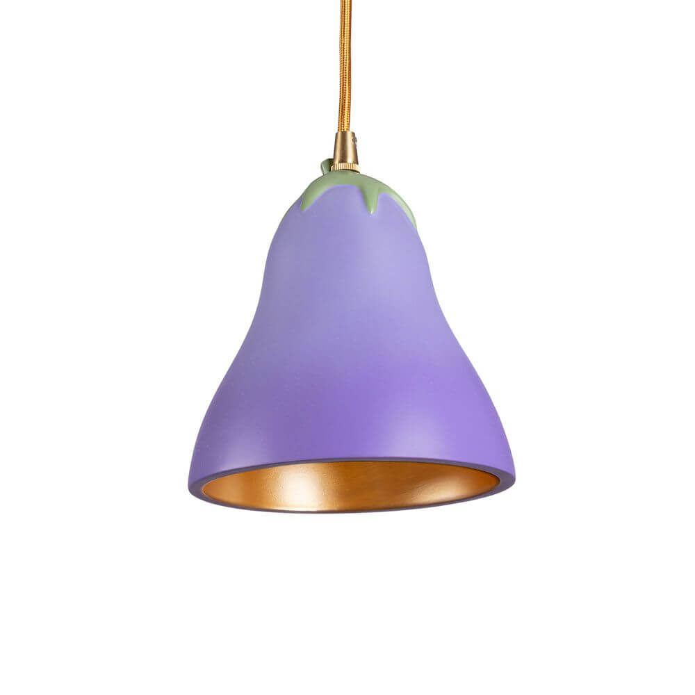 Seletti Vitamin Aubergine LED-Pendelleuchte – lila Auberginen-Hängeleuchte aus Harz mit goldener Innenfläche, Design von Marcantonio
