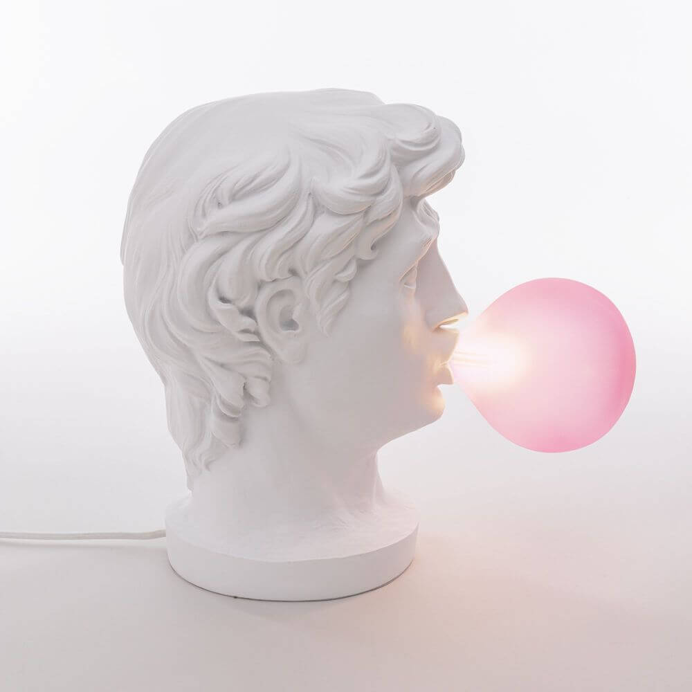 Seletti Wonder Times Tischleuchte LED E14 – weiße Pop‑Art Büste mit pinkem Bubble‑Lampenlicht, dekorative Tischleuchte von Uto Balmoral