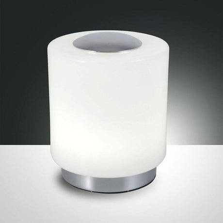 Simi LED Tischleuchte mit Touchdimmer 700lm Verchromt, Weiß-Glänzend auf einem Tisch
