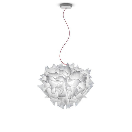 Lampada a sospensione Slamp Veli Couture Bianca – lampada a sospensione creativa con design floreale e cavo colorato.