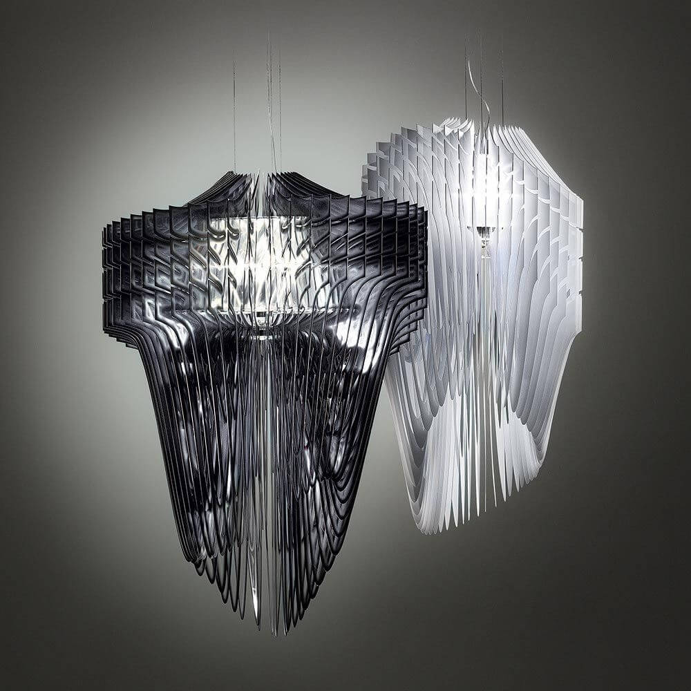 Slamp Hängeleuchte Aria Schwarz, Transparent in elegantem Design und faszinierender Lichtarchitektur.