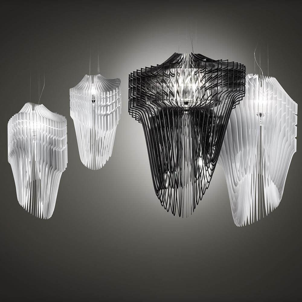 Slamp Hängeleuchte Aria Schwarz, Transparent in verschiedenen Größen und Farben, moderne Beleuchtungskunst von Zaha Hadid.