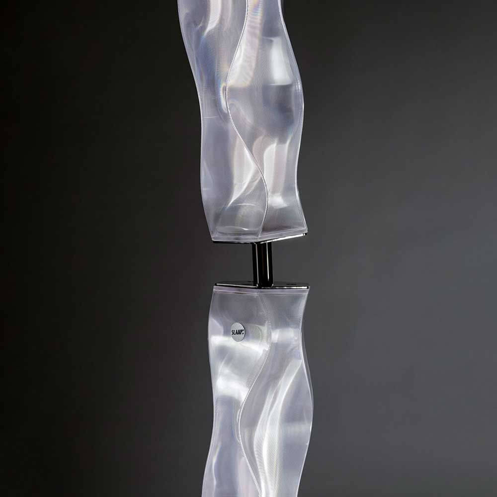 Slamp Hugo Stehleuchte 207cm aus Lentiflex-Kunststoff in elegantem Design.