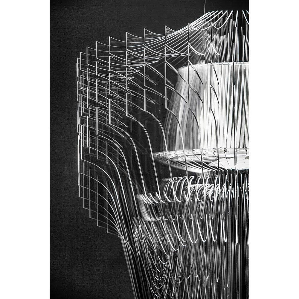 Slamp LED Hängeleuchte Aria Small 3500lm 2700K Transparent mit dynamischem Design und einzigartiger Architektur.