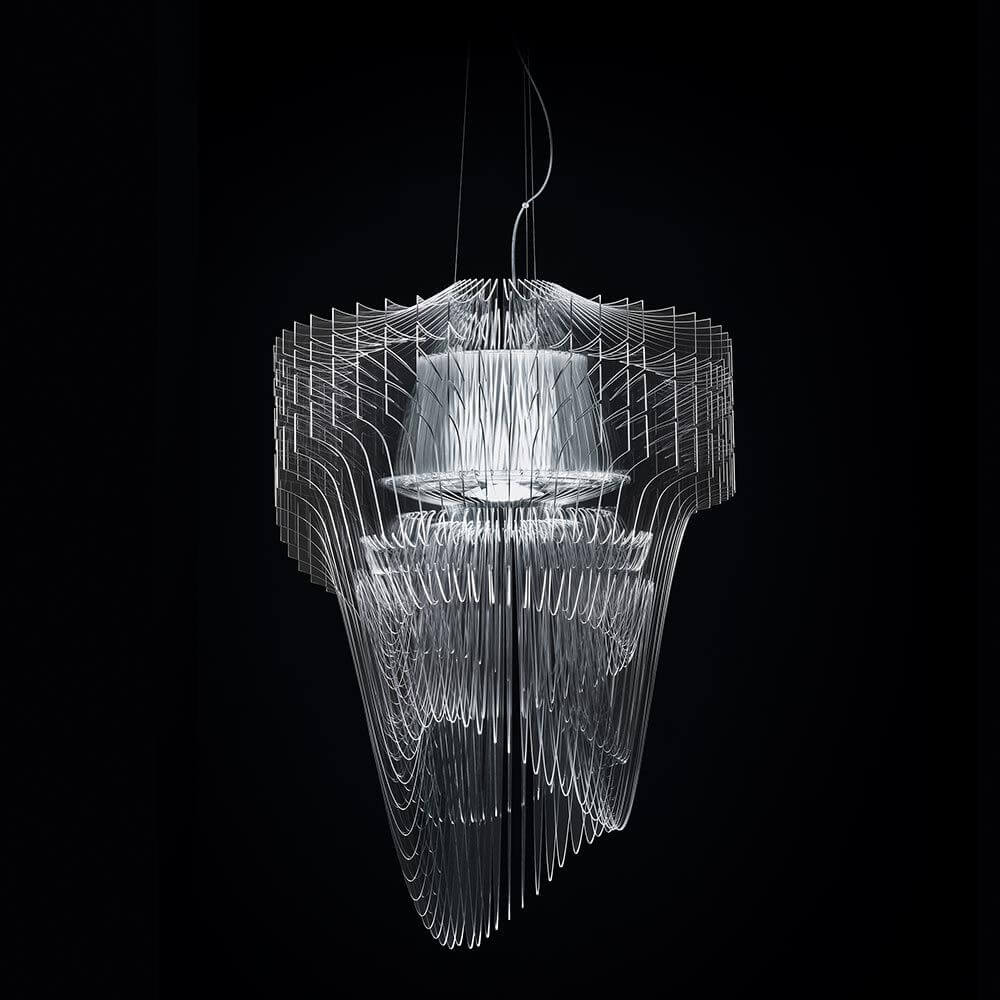 Slamp LED Hängeleuchte Aria Small 3500lm 2700K Transparent in modernem Design und eleganter Lichtarchitektur.