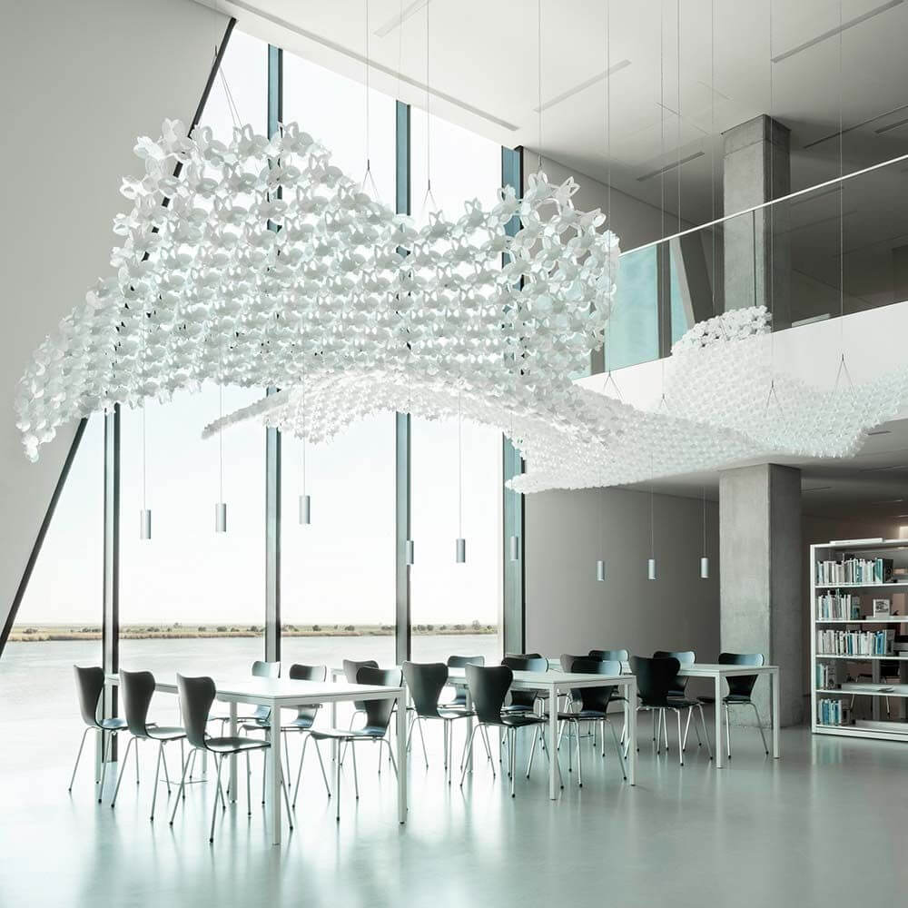 Slamp Nuvem 102x94cm bas med spotlight upp-ner vit