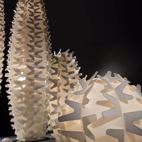 Slamp Golvlampa Cactus XXL Guld - eleganta lampor i Lentiflex® och Opalflex® som skapar prismatiska reflexer.