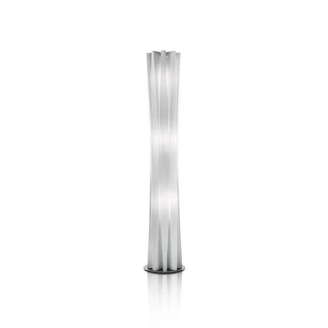 Slamp golvlampa Bach XL vit - elegant lampa med moderna kurvor för stiliga interiörer.