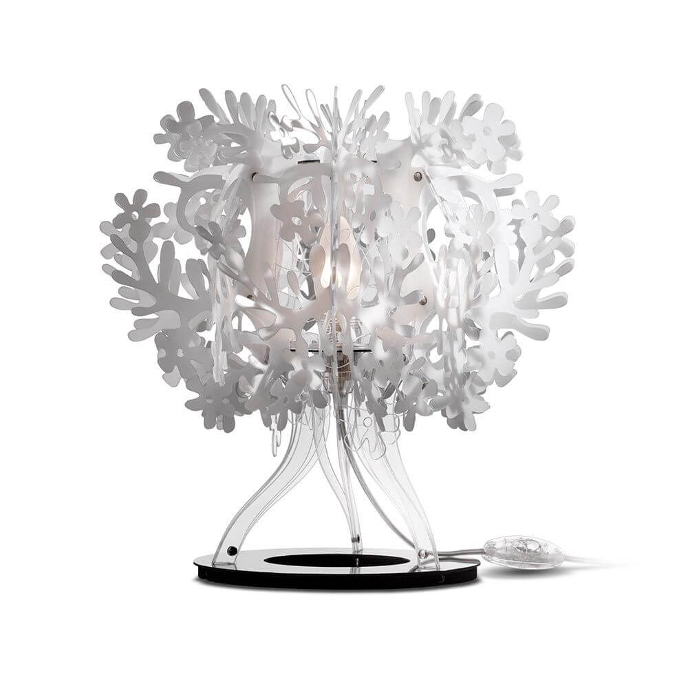 Slamp Tischleuchte Fiorella 370lm 2800K Weiß mit filigranen Blütenblatt-Details und beeindruckendem Design.