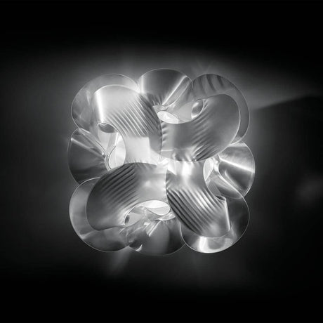Lampada da parete e soffitto Slamp Fabula Large Prisma Trasparente in elementi Lentiflex® trasparenti e design moderno.