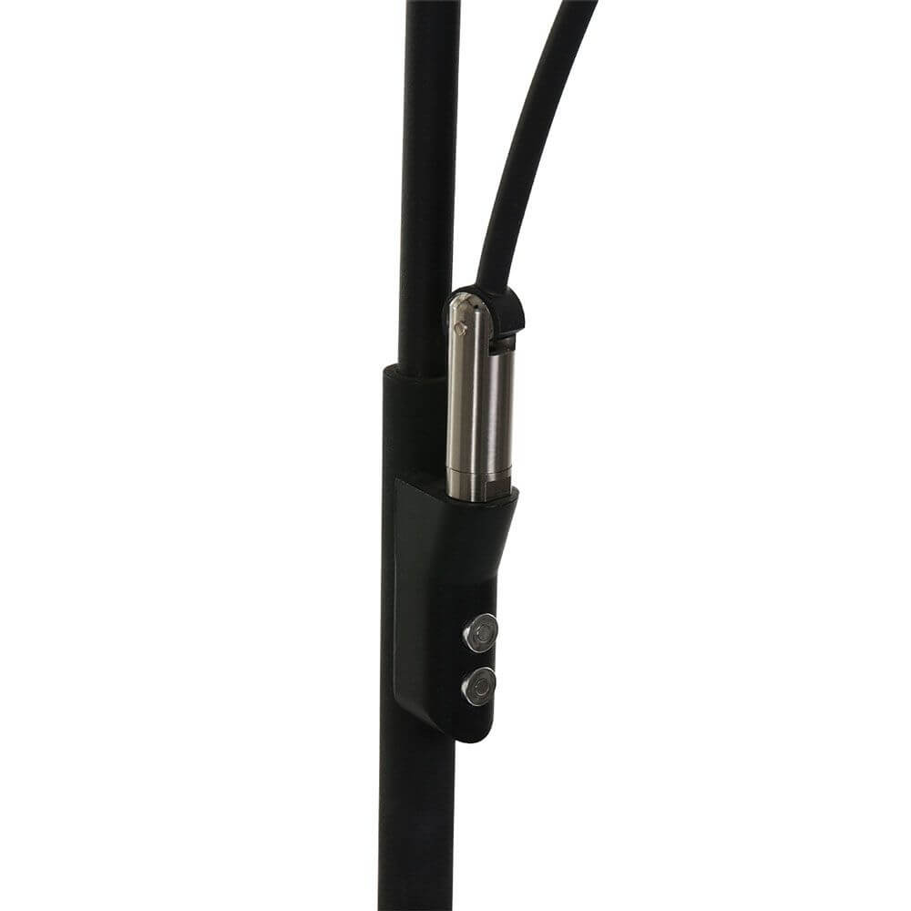 Detailaufnahme vom Stecker und Schalter des LED-Deckenfluters Zenith mit Lesearm & Tastdimmer CCT.