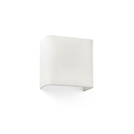 Stoff-Wandlampe COTTON Quadratisch Beige in ausgefallenem Design für stimmungsvolle Beleuchtung.