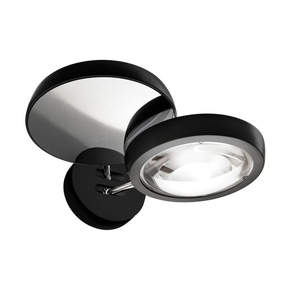 Lodes Nautilus LED Wandlampe 2300 Lumen mit modernem Design und konvexer Linse für gezielte Beleuchtung.